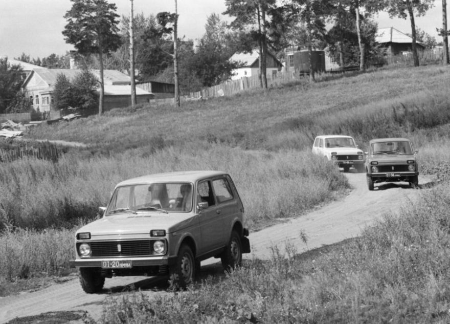 автомобилей