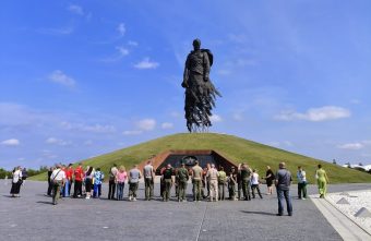 Ржев встретил участников бронепробега «Дорога Мужества» Ржев встретил участников бронепробега «Дорога Мужества»