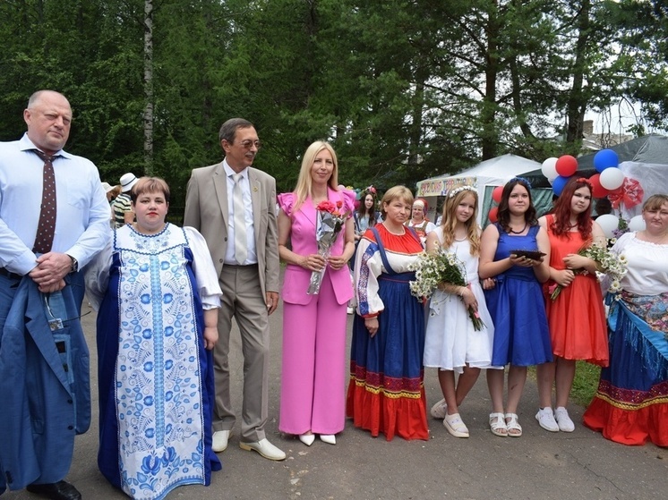 Оленинский округ отметил День муниципального образования