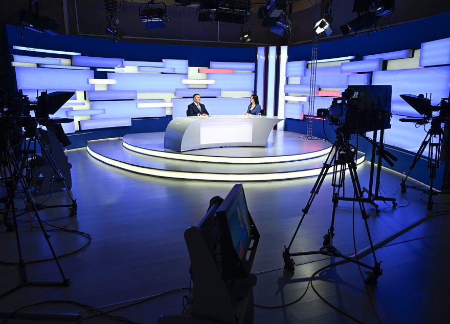 Итоги, проекты, ПМЭФ и молодежь: губернатор Игорь Руденя ответил на вопросы жителей Тверской области Итоги, проекты, ПМЭФ и молодежь: губернатор Игорь Руденя ответил на вопросы жителей Тверской области