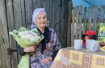 Губернатор Игорь Руденя поздравил со 100-летним юбилеем Марию Семеновну Петрову и со 101-летием Надежду Васильевну Орлову поздравил