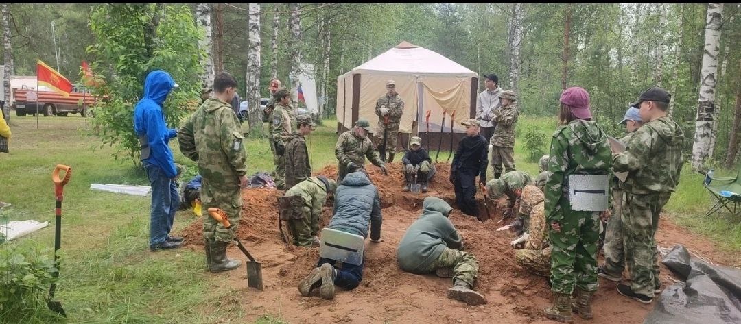 В Тверской области подняли останки трёх красноармейцев