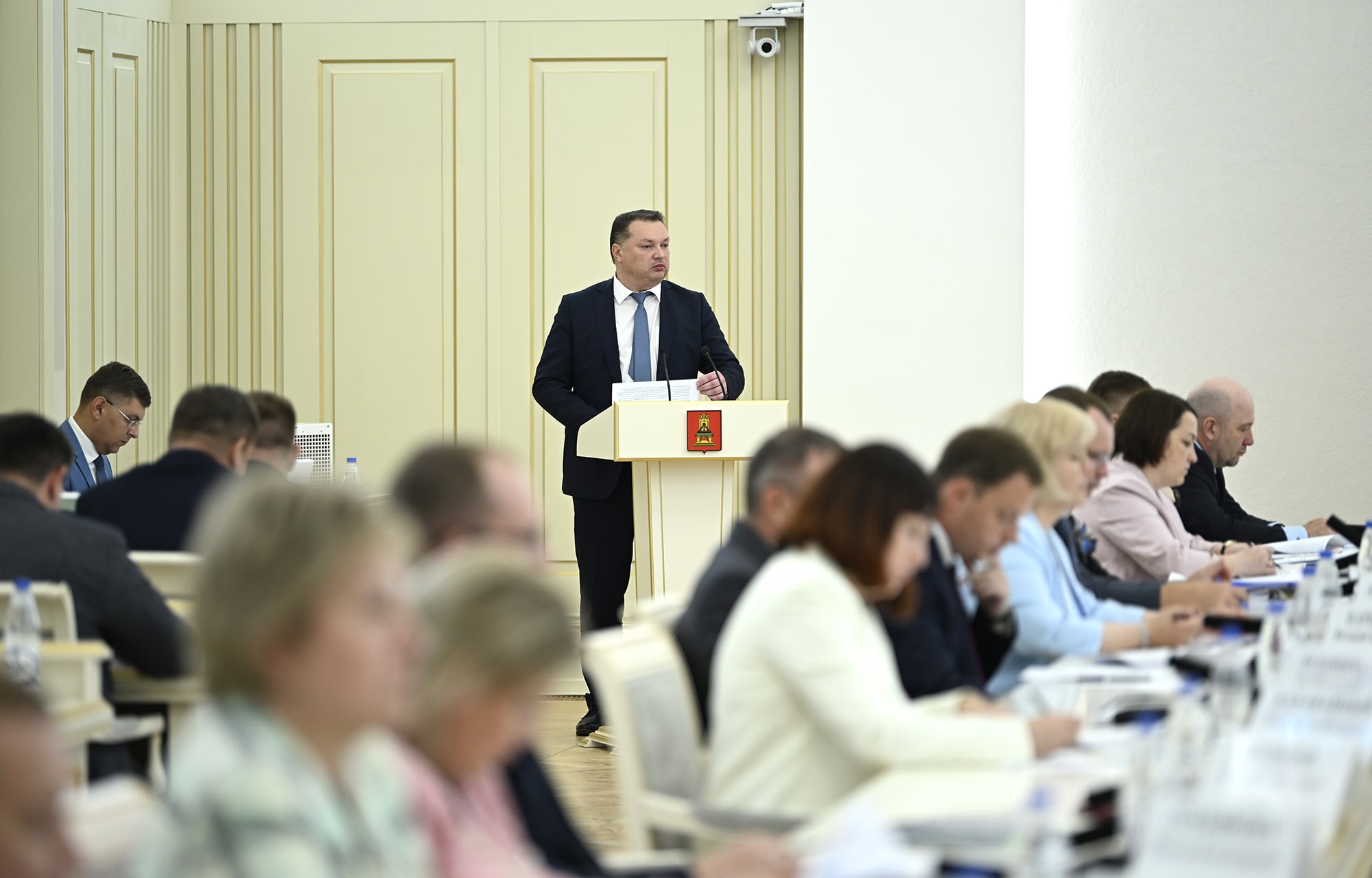 Приоритетное внимание растениеводству и кадрам: Игорь Руденя определил задачи по сезонным полевым работам в Тверской области