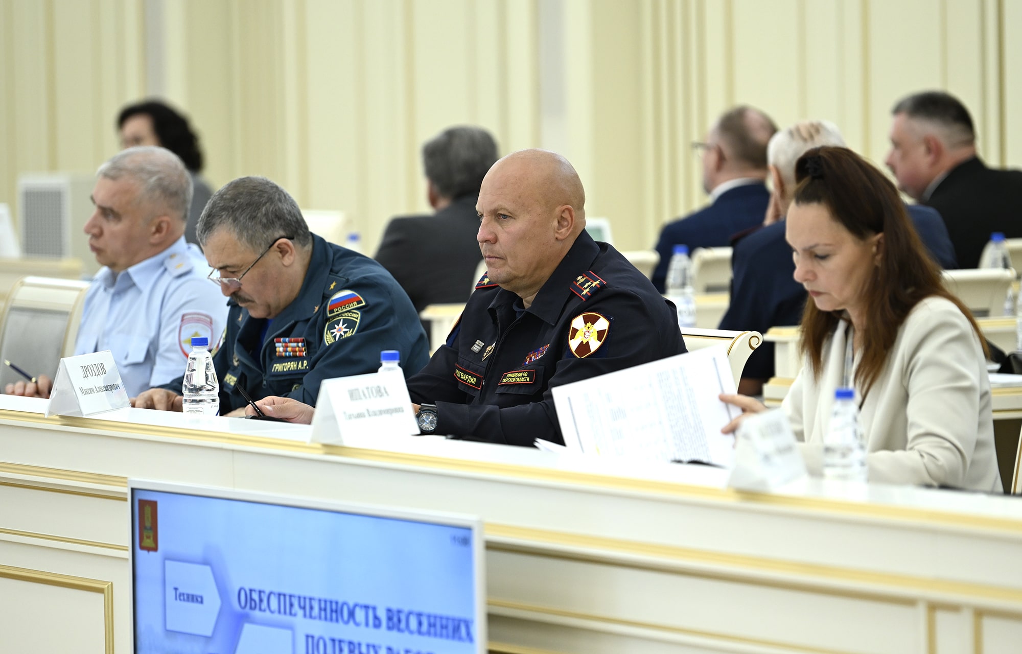 Приоритетное внимание растениеводству и кадрам: Игорь Руденя определил задачи по сезонным полевым работам в Тверской области