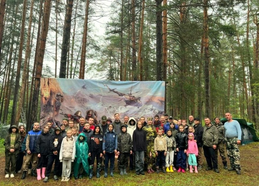 В Оленинском округе подняли останки трёх красноармейцев