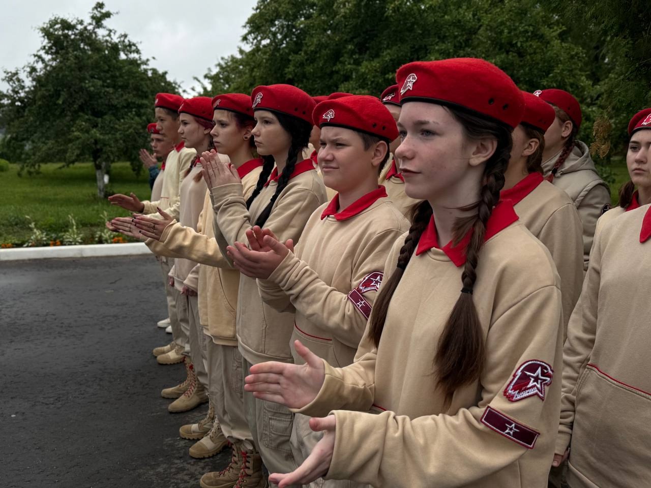 «Юный защитник Отечества»: юнармейцы собрались в палаточном лагере под Тверью