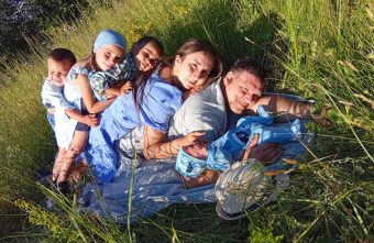 В Тверской области выбрали лучшие фотографии молодых семей В Тверской области выбрали лучшие фотографии молодых семей