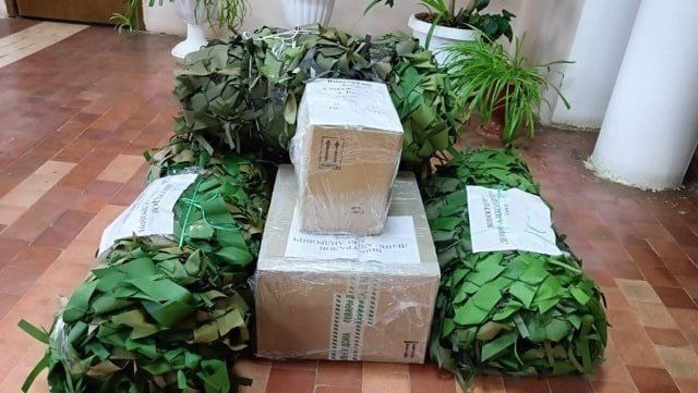 Автомобиль, мотоциклы, маскировочные сети: из Тверской области отправили гумгрузы в зону СВО