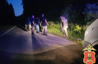 Под Тверью задержали двух молодых людей с мефедроном мефедроном