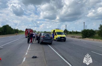 В Тверской области столкнулись две легковушки и грузовик легковушки и грузовик