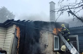 В Твери пожарные спасли от огня жилой дом огня