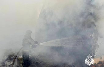 Жилой дом сгорел в деревне под Тверью дом