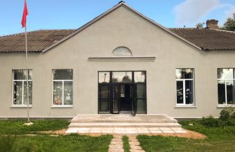 В Артемовской школе Ржевского округа отремонтировали фасад и кровлю В Артемовской школе Ржевского округа отремонтировали фасад и кровлю