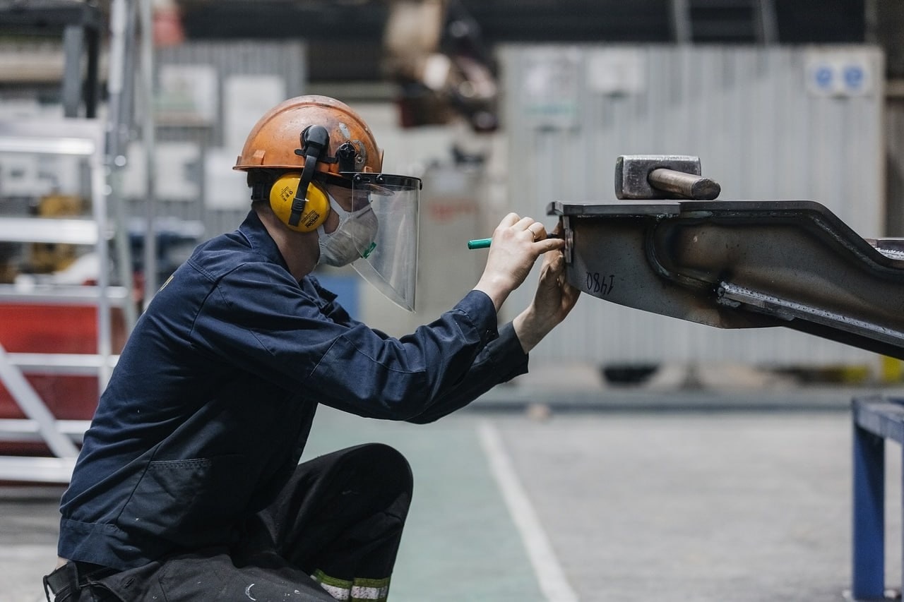 Работодатели Тверской области предлагают жителям региона больше 20 тысяч вакансий