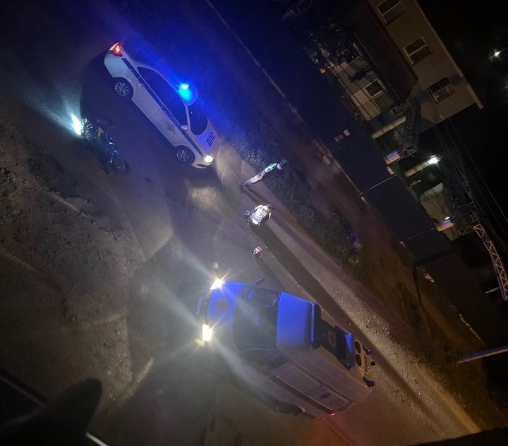 В Тверской области сняли на видео ночную погоню за мотоциклом В Тверской области сняли на видео ночную погоню за мотоциклом