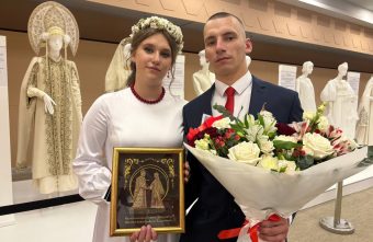 Две пары из Тверской области заключили брак на Всероссийском свадебном фестивале