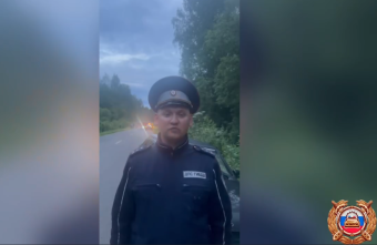 В Тверской области легковушка переехала лежащего на дороге человека