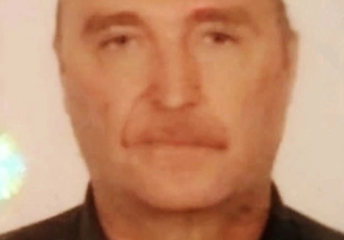 В Твери мужчина в красной кепке ушел в лес и не вернулся