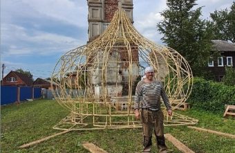 колокольню