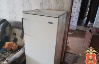 В Тверской области злоумышленники похитили у спящего хозяина продукты похитили