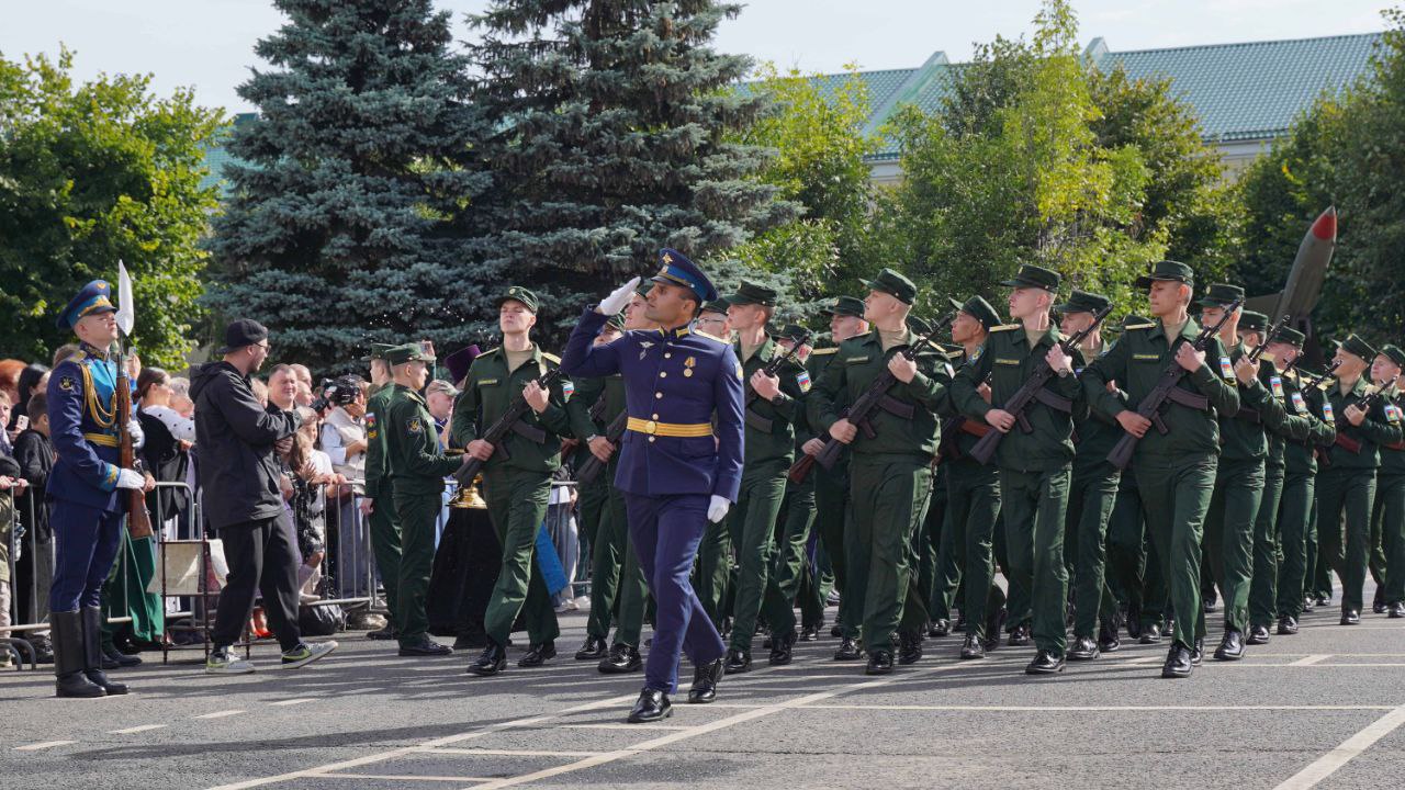 В Твери курсанты академии воздушно-космической обороны приняли военную присягу