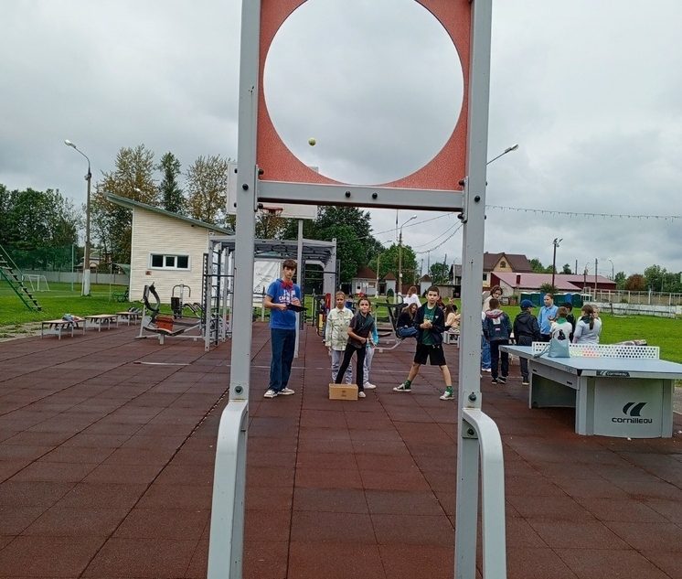 Соревнования по ГТО среди детей из оздоровительных лагерей прошли в Лихославле Соревнования по ГТО среди детей из оздоровительных лагерей прошли в Лихославле