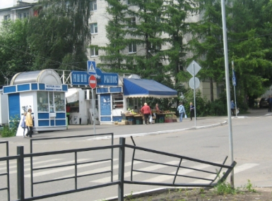 Встаньте на картонку: топ культовых тверских рынков девяностых