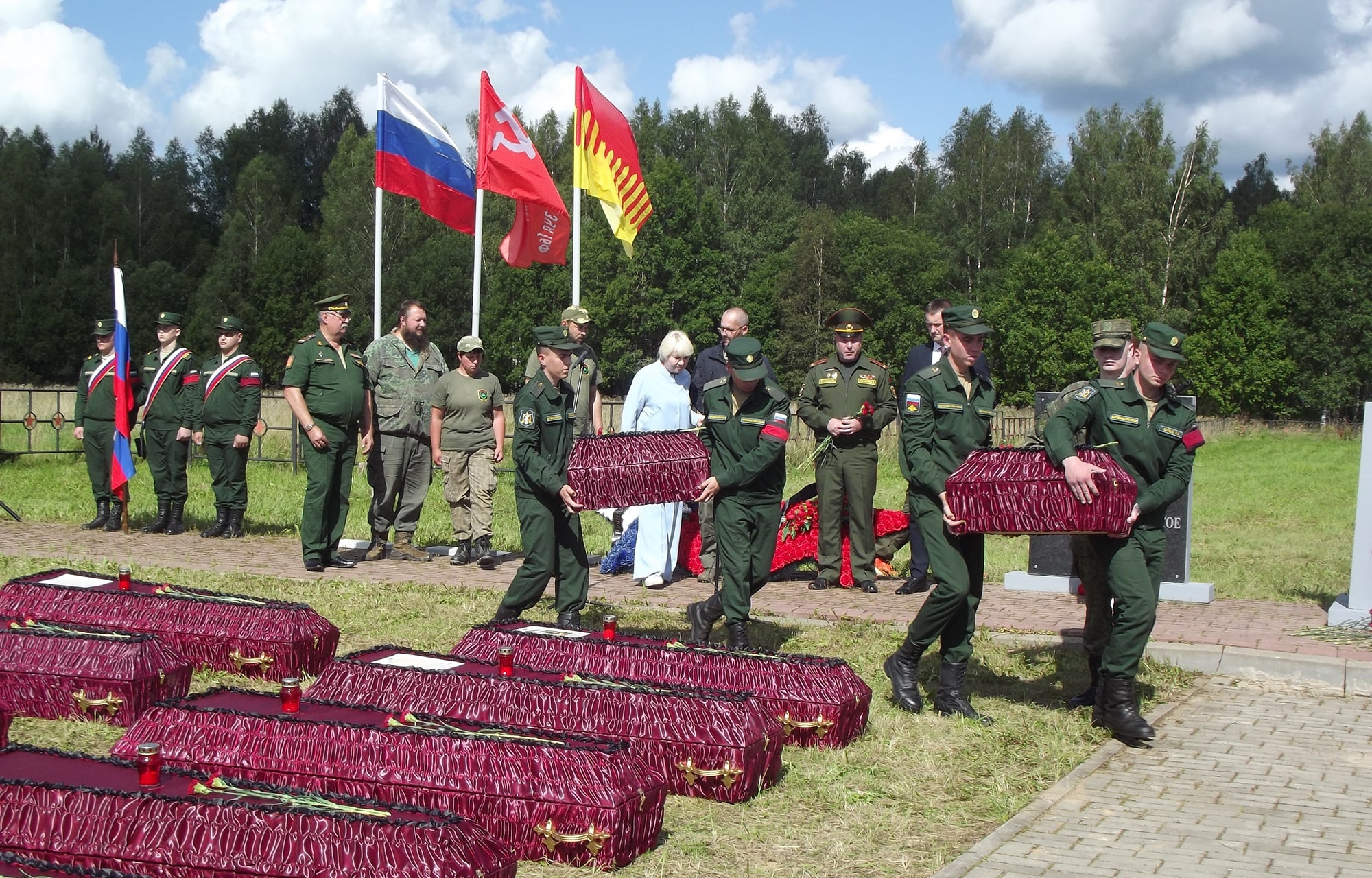 В Тверской области перезахоронили останки 253 советских воинов