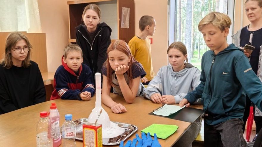 Раннее знакомство с профессией: в детских лагерях Тверской области провели профориентационные мероприятия