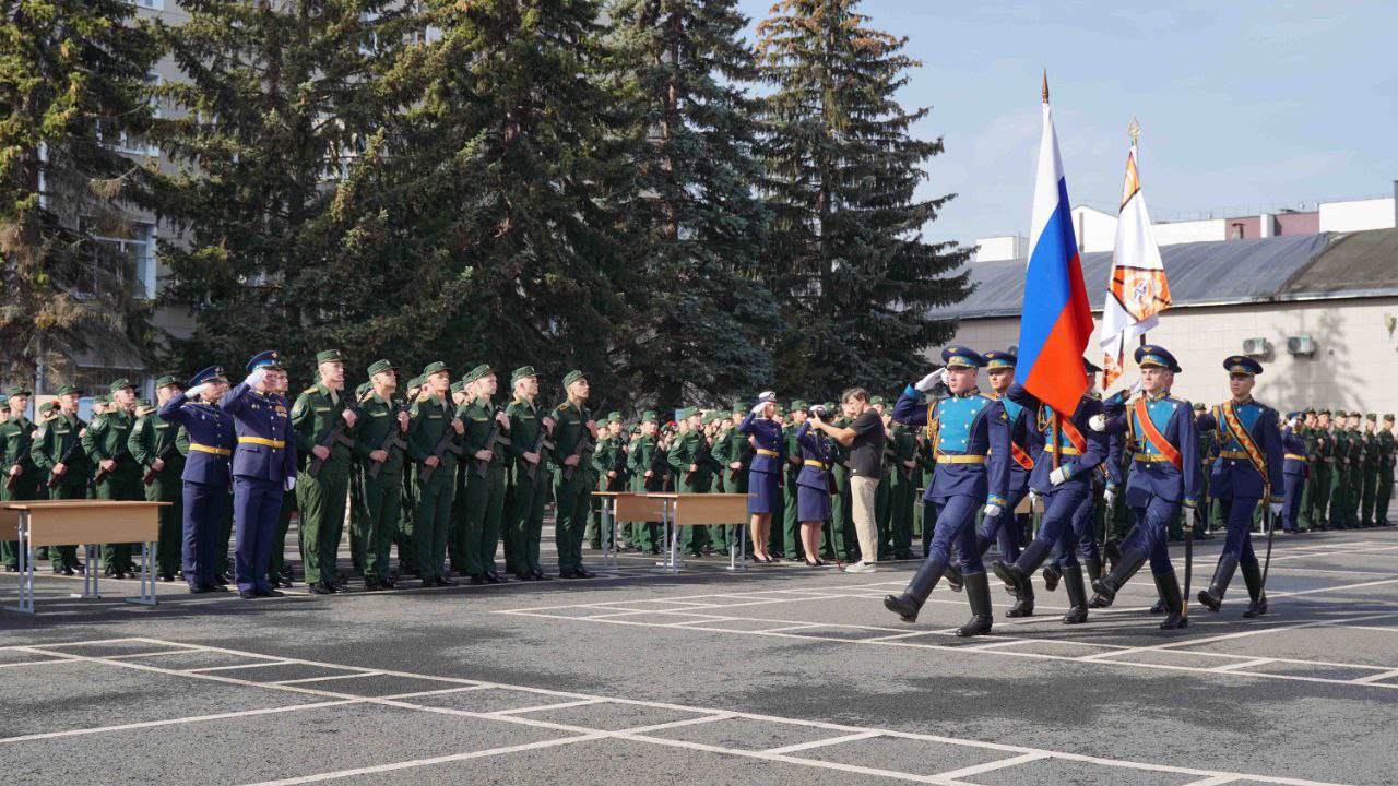 В Твери курсанты академии воздушно-космической обороны приняли военную присягу