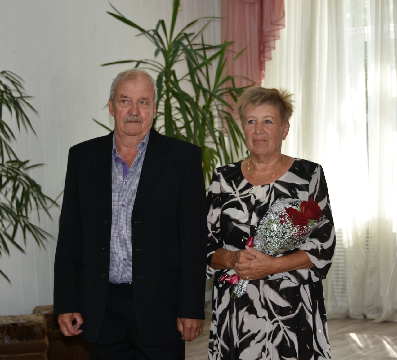 В Вышневолоцком округе чествовали супружескую пару, чей союз выдержал испытание временем