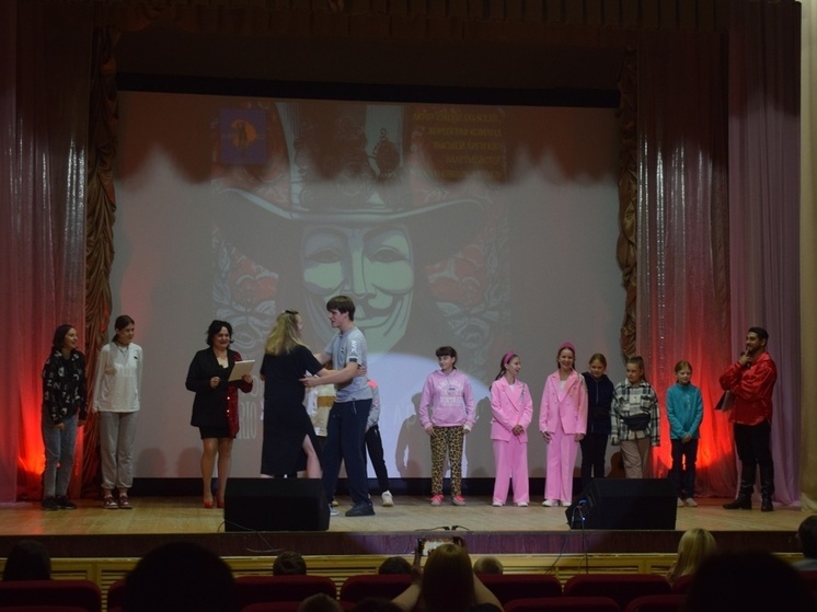 В Оленино прошёл концерт КВН с участием звезд Высшей лиги