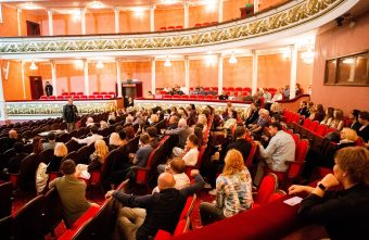 Масштабные премьеры и новые проекты: Тверской академический театр драмы открывает 280-й юбилейный сезон