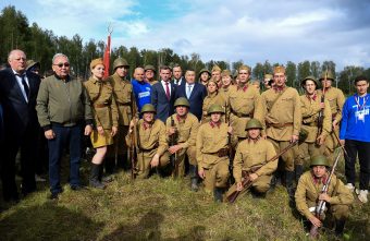 Игорь Руденя посетил площадку военно-патриотического лагеря в Ржевском округе