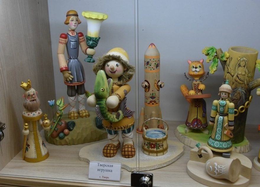 В Вышнем Волочке открылся уникальный музей «Игрушкин дом»
