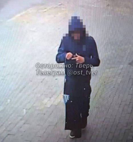 Полиция ищет подростка, напавшего на мужчину в центре Твери мужчину