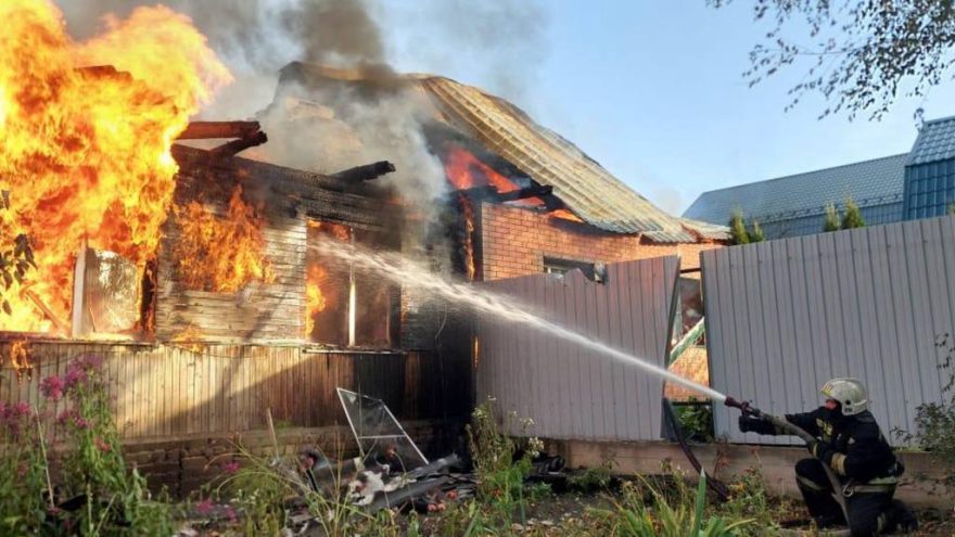 Пожар оставил жителей Тверской области без крыши над головой крыши
