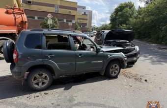 Три ребёнка и женщина пострадали в ДТП в Твери пострадали