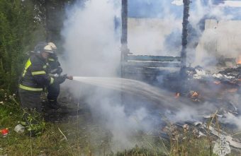Маленький мальчик погиб на пожаре в Тверской области погиб