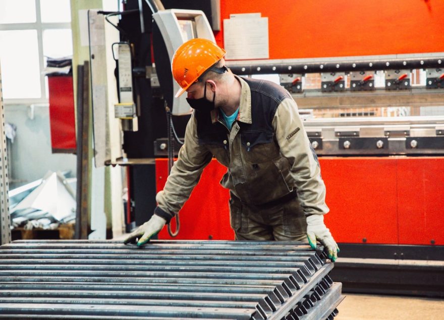 Поддержка производств, подготовка специалистов: Игорь Руденя определил задачи по развитию промышленности в Тверской области