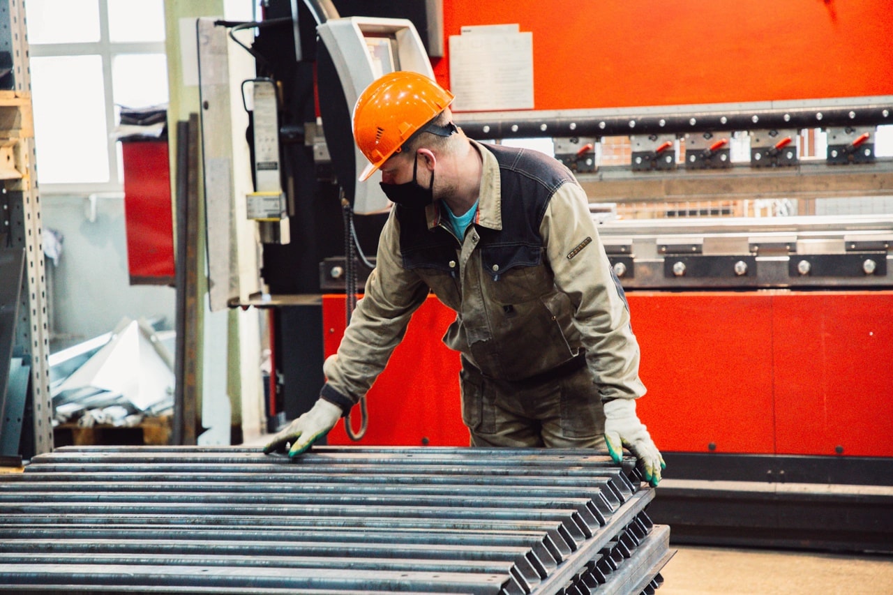 Поддержка производств, подготовка специалистов: Игорь Руденя определил задачи по развитию промышленности в Тверской области