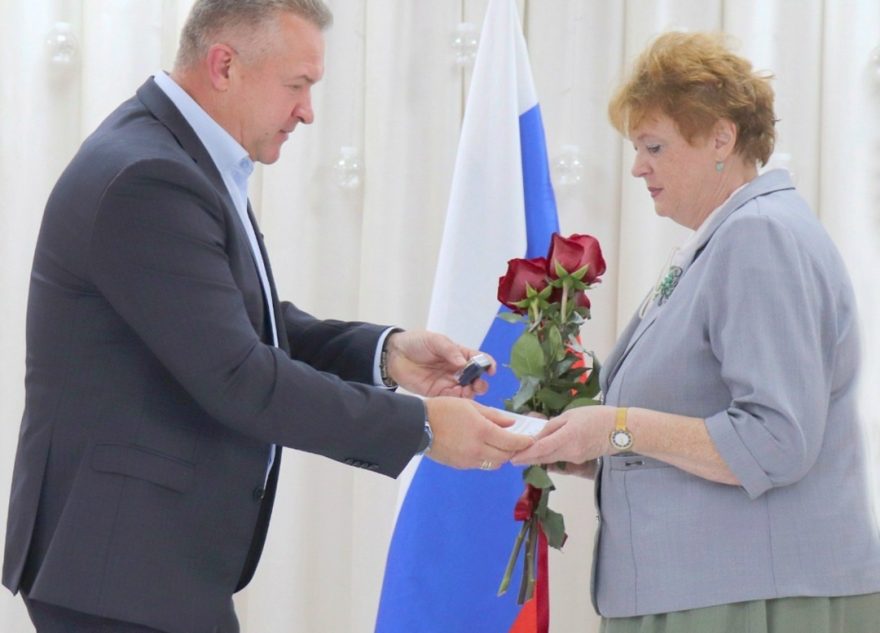 За верность профессии