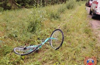 Пожилого велосипедиста госпитализировали в больницу после ДТП в Тверской области