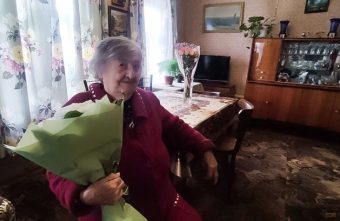 Труженица тыла Вера Григорьева из Твери отметила вековой юбилей Труженица тыла Вера Григорьева из Твери отметила вековой юбилей