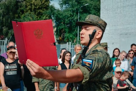 Курсанты ВУЦ ТвГТУ приняли военную присягу Курсанты ВУЦ ТвГТУ приняли военную присягу