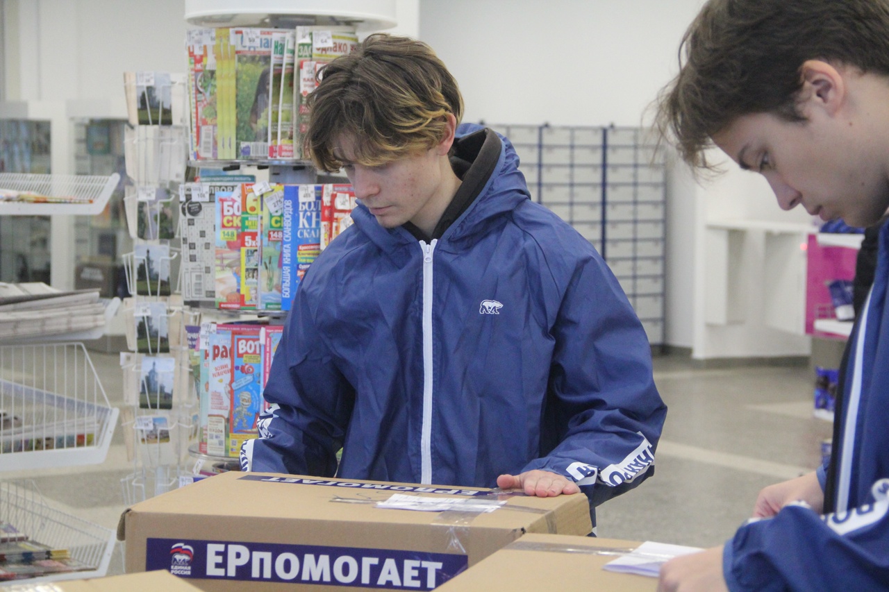 Волонтеры направили очередную партию гуманитарного груза для защитников Отечества в зону СВО