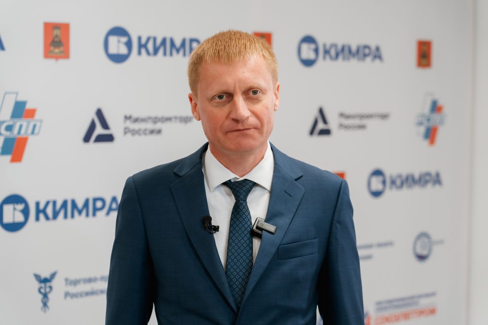 Президент Владимир Путин поздравил со столетним юбилеем Кимрскую фабрику имени Горького