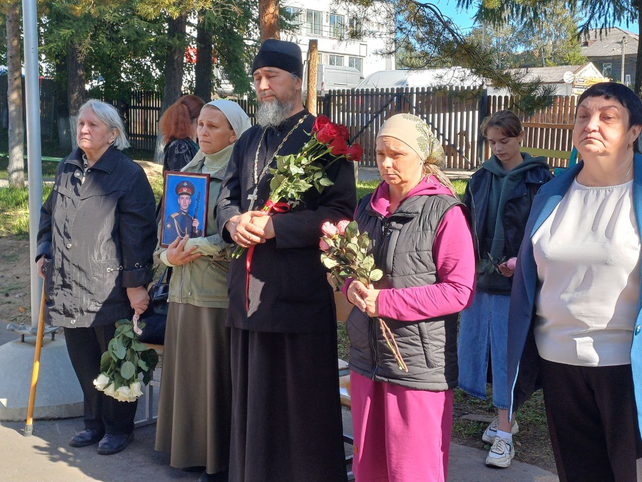 В Тверской области почтили память трех героев СВО