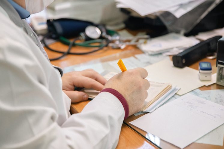 В Андреапольском округе жителям можно бесплатно проверить легкие