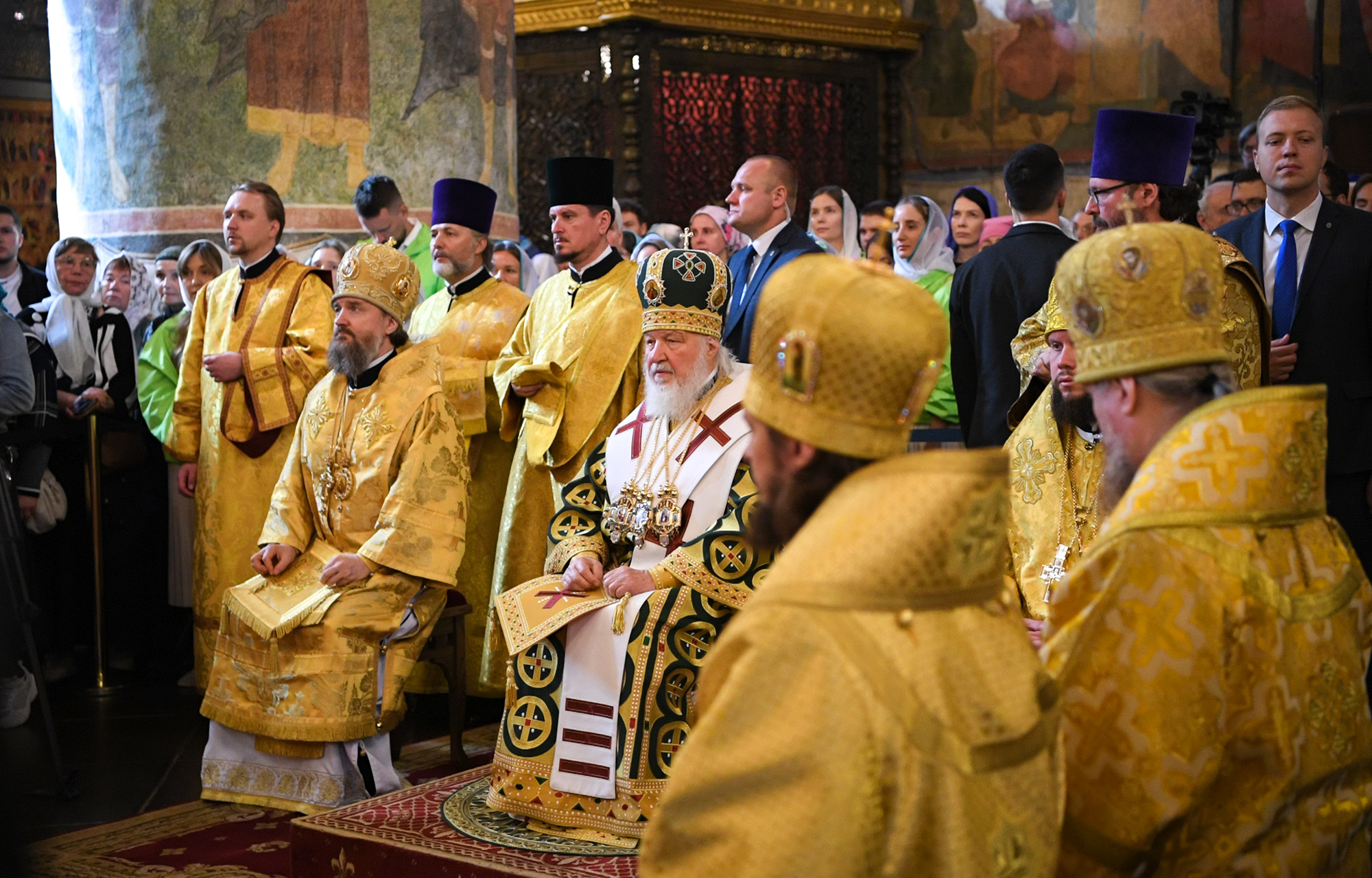 Губернатор Игорь Руденя посетил литургию в Успенском соборе Кремля, где патриарх Московский и Всея Руси Кирилл возвёл в сан епископа Ржевского и Торопецкого Силуана